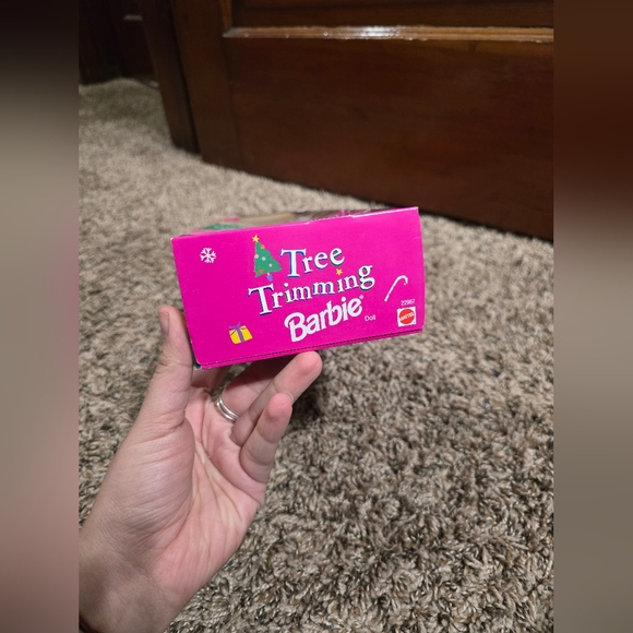 Vintage Special Edition 1998 Tree Trimming Christmas Sweater Barbie Mattel 22967 - Picture 4 of 5